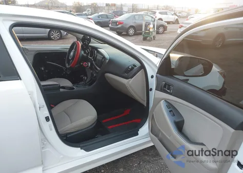 2015 Kia Optima Lx z USA, uszkodzony, nr VIN KNAGM4A70F5639140